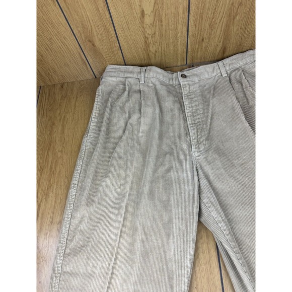 Woolrich Corduroy Pants Mens 36x30 Khaki Pleated Leg Suit Pants Cotton Straight - Picture 4 of 16